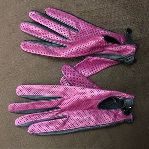 Golf gloves